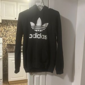 Women’s medium men’s small adidas hoodie black
